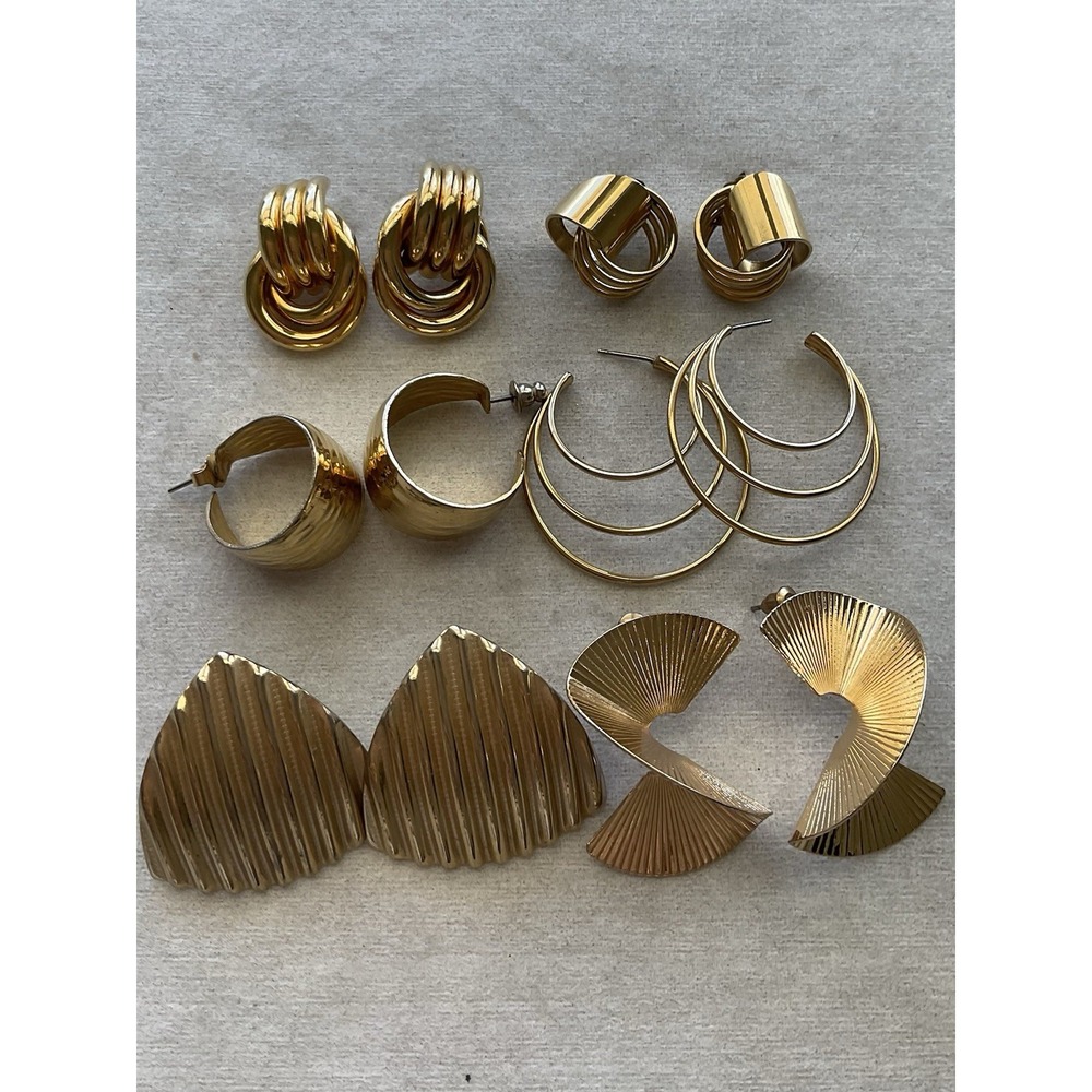 Lot Of 6 Pairs Gold Tone Pierced Earrings Vintage To Modern Estate Jewelry